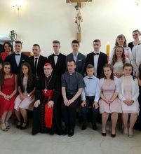 Kardinal Bozanić pohodio Petruševec i podijelio sakrament svete potvrde